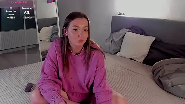 Snapshot of LirikaXox chatting on 02/24/25, 07:52 LirikaXox online show from 02/24/25, 07:52