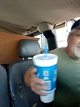 Snapshot of TTolbert chatting on 03/06/25, 07:10 TTolbert online show from 03/06/25, 07:10