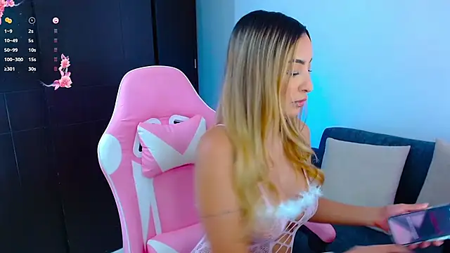 im grecia online show from 02/20/26, 07:47