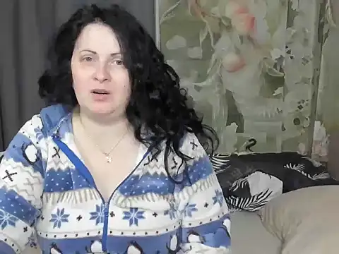 Lillian2 online show from 05/01/26, 01:43