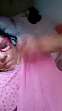 Snapshot of Delicy1 chatting on 01/08/25, 11:32 Delicy1 online show from 01/08/25, 11:32