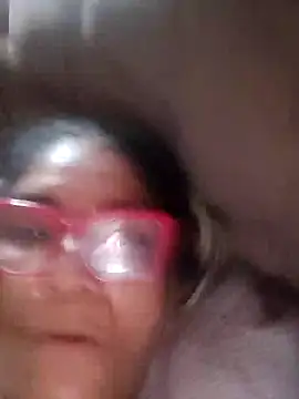 Snapshot of Delicy1 chatting on 01/15/25, 10:38 Delicy1 online show from 01/15/25, 10:38