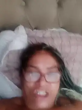 Snapshot of Delicy1 chatting on 02/18/25, 11:55 Delicy1 online show from 02/18/25, 11:55