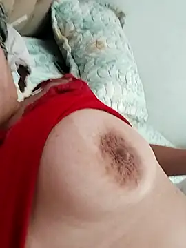 Snapshot of Delicy1 chatting on 02/21/25, 11:01 Delicy1 online show from 02/21/25, 11:01