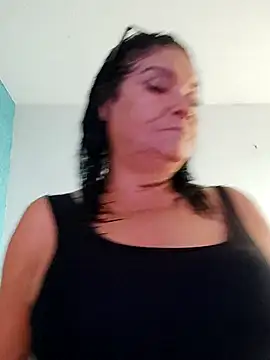 Snapshot of Delicy1 chatting on 02/07/26, 06:11 Delicy1 online show from 02/07/26, 06:11