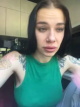 Queen of pain online show from 06/17/26, 07:00