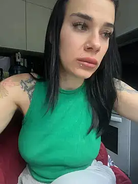 Queen of pain online show from 06/29/26, 06:41