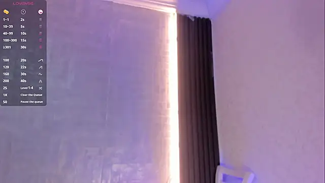 Snapshot of DominicSccott chatting on 06/10/26, 12:48 DominicSccott online show from 06/10/26, 12:48