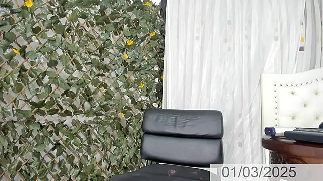 BunnyHotsx online show from 03/02/25, 01:15