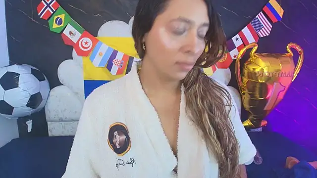  MiaBrown  online show from 06/24/26, 12:04