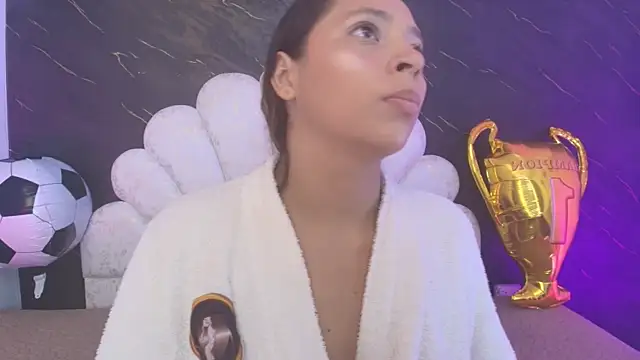  MiaBrown  online show from 06/26/26, 12:09