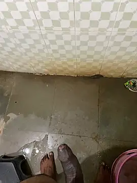 Snapshot of Honeydick7 chatting on 01/02/25, 07:33 Honeydick7 online show from 01/02/25, 07:33