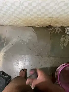 Snapshot of Honeydick7 chatting on 03/02/25, 03:56 Honeydick7 online show from 03/02/25, 03:56