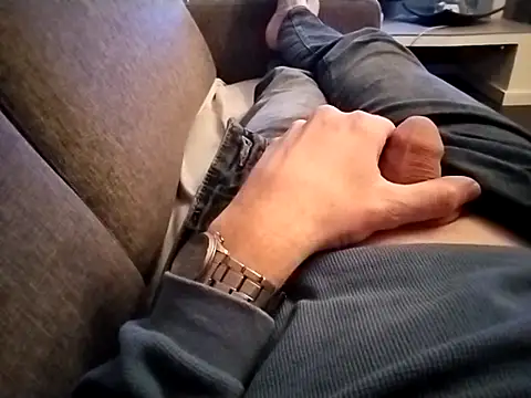 Snapshot of jk1981jk chatting on 01/17/26, 07:28 jk1981jk online show from 01/17/26, 07:28