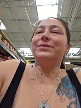 Snapshot of angelbaby1998 chatting on 03/19/25, 07:06 angelbaby1998 online show from 03/19/25, 07:06