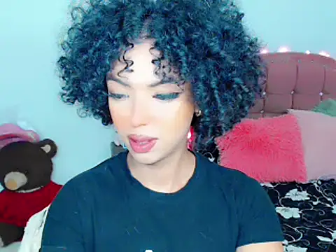 Tanedra collings online show from 03/18/25, 03:20