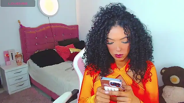 Tanedra collings online show from 04/30/26, 01:45