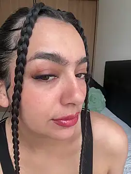 Nicollemays online show from 06/08/26, 02:28
