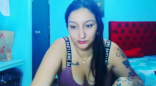 Snapshot of liz_dirty chatting on 01/08/25, 11:30 liz dirty online show from 01/08/25, 11:30