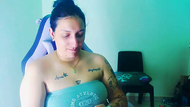 liz dirty online show from 07/12/26, 11:07