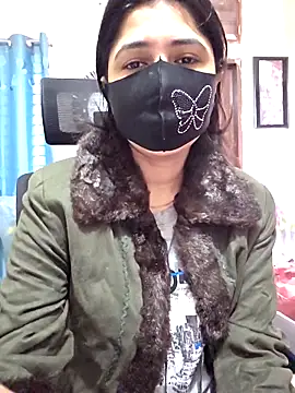 Snapshot of Suvosri chatting on 01/15/26, 07:46 Suvosri online show from 01/15/26, 07:46