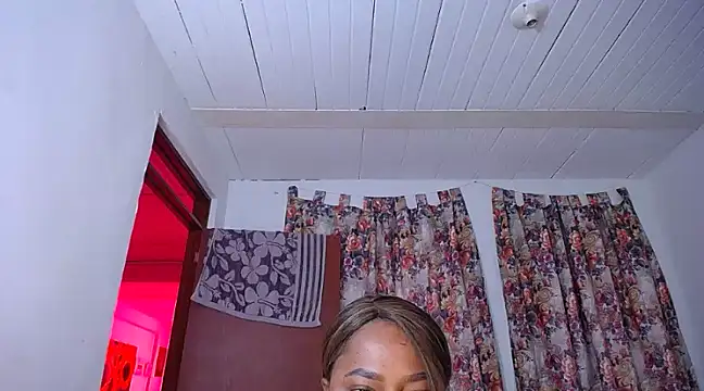 yselahot online show from 01/14/25, 08:15