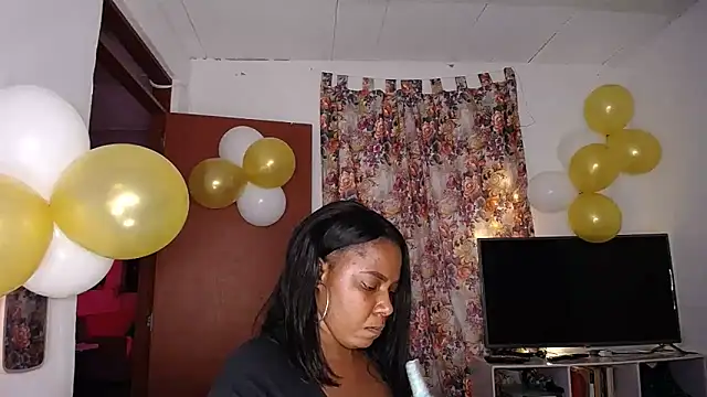 yselahot online show from 03/13/25, 10:10