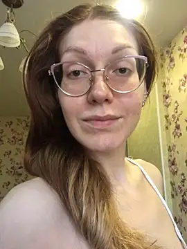 Snapshot of _Sweet_Love_ chatting on 05/17/26, 02:46 Sweet Love online show from 05/17/26, 02:46