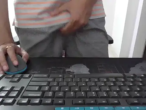 Snapshot of mrose8080 chatting on 02/20/26, 06:30 mrose8080 online show from 02/20/26, 06:30