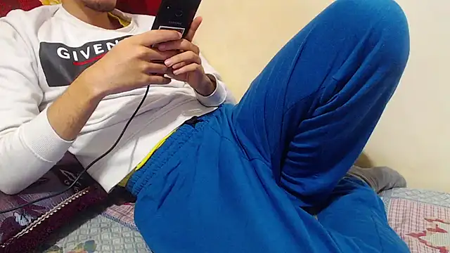 Alexdelarge323 online show from 01/27/25, 04:33