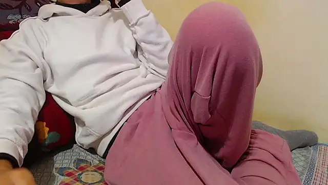 Alexdelarge323 online show from 02/06/25, 04:36