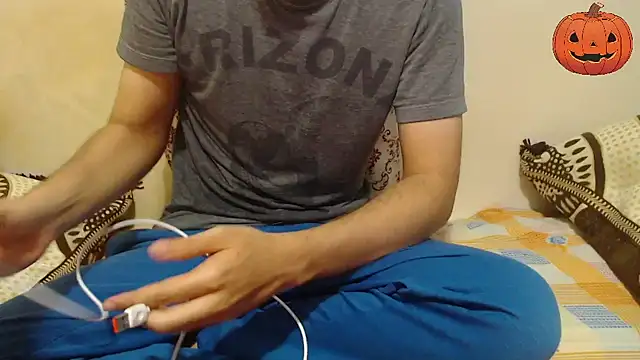 Alexdelarge323 online show from 10/22/25, 11:21