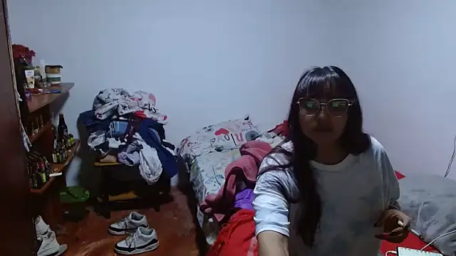 Snapshot of clarisse69 chatting on 03/07/26, 03:03 clarisse69 online show from 03/07/26, 03:03