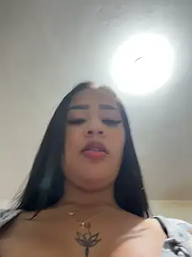 Luisa Fernandaa online show from 04/19/26, 03:39