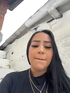 Luisa Fernandaa online show from 04/25/26, 08:50