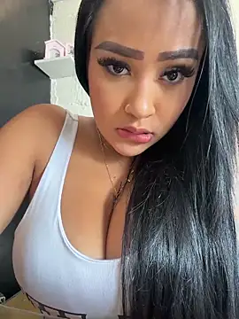 Luisa Fernandaa online show from 04/29/26, 06:58