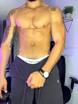 ARON TAYLER01 online show from 11/19/25, 10:37