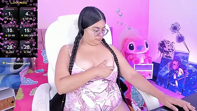 esmeralda112 online show from 06/24/26, 07:46