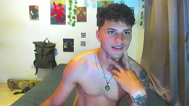 Nekoboy01 online show from 10/02/25, 08:38