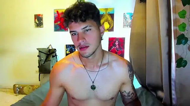 Nekoboy01 online show from 10/06/25, 06:27