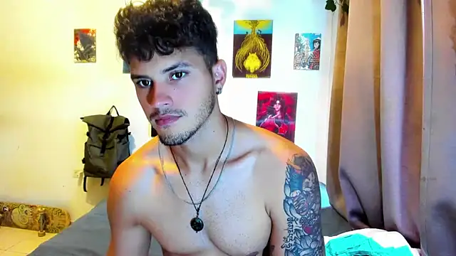 Nekoboy01 online show from 10/28/25, 08:33