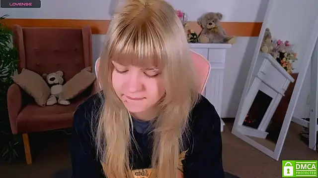 Grace and  Jacob online show from 10/26/25, 06:41