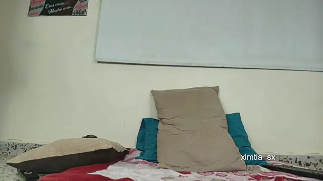 Snapshot of ximtia_xs chatting on 07/24/26, 02:37 ximtia xs online show from 07/24/26, 02:37