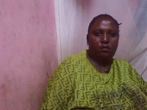 Snapshot of big_clits chatting on 11/01/25, 02:24 big clits online show from 11/01/25, 02:24