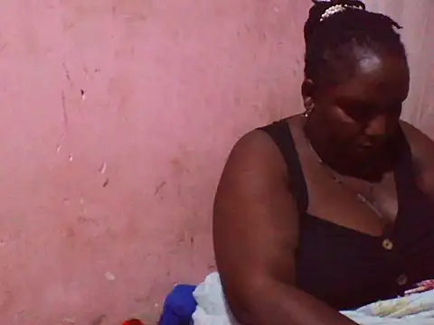 Snapshot of big_clits chatting on 11/04/25, 03:05 big clits online show from 11/04/25, 03:05