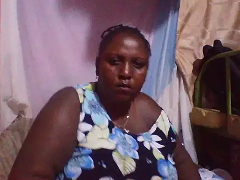 Snapshot of big_clits chatting on 01/09/26, 01:19 big clits online show from 01/09/26, 01:19