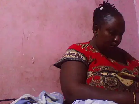 Snapshot of big_clits chatting on 02/21/26, 10:11 big clits online show from 02/21/26, 10:11