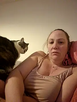 Wisie Cutie online show from 02/04/25, 11:49