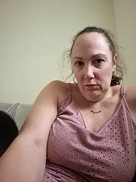 Wisie Cutie online show from 02/24/25, 03:20