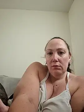 Wisie Cutie online show from 03/15/25, 02:23